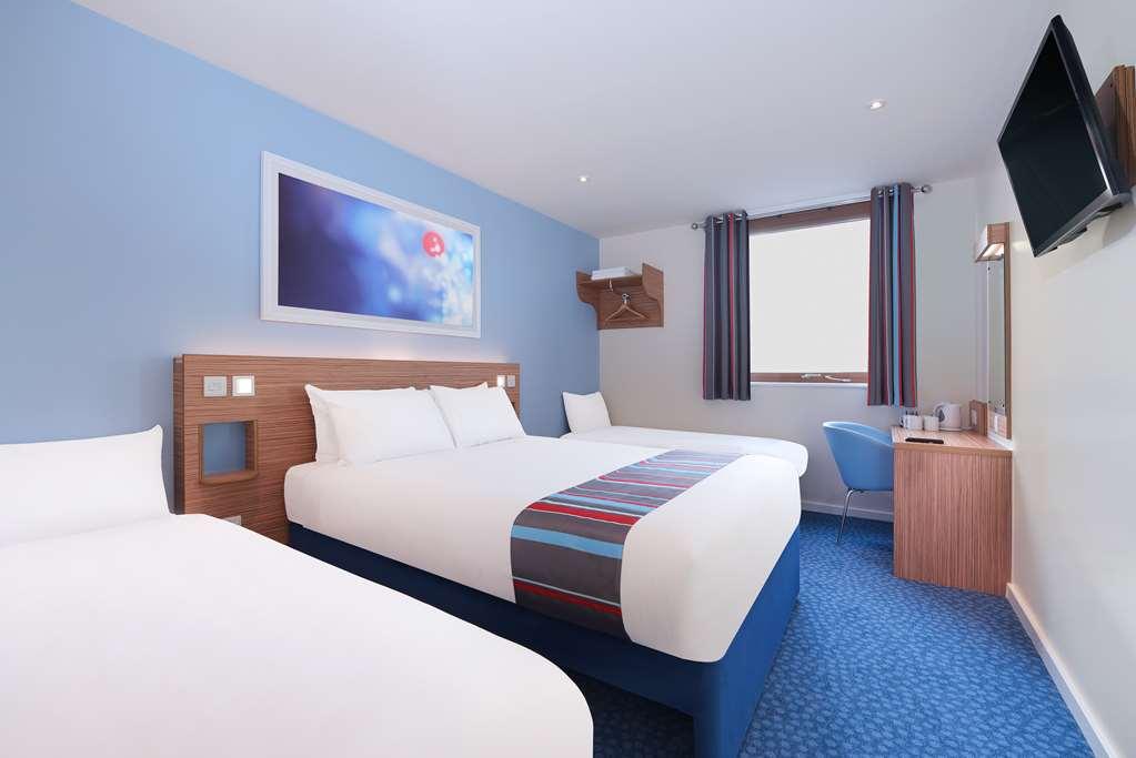 Travelodge Kew Bridge Londen Kamer foto
