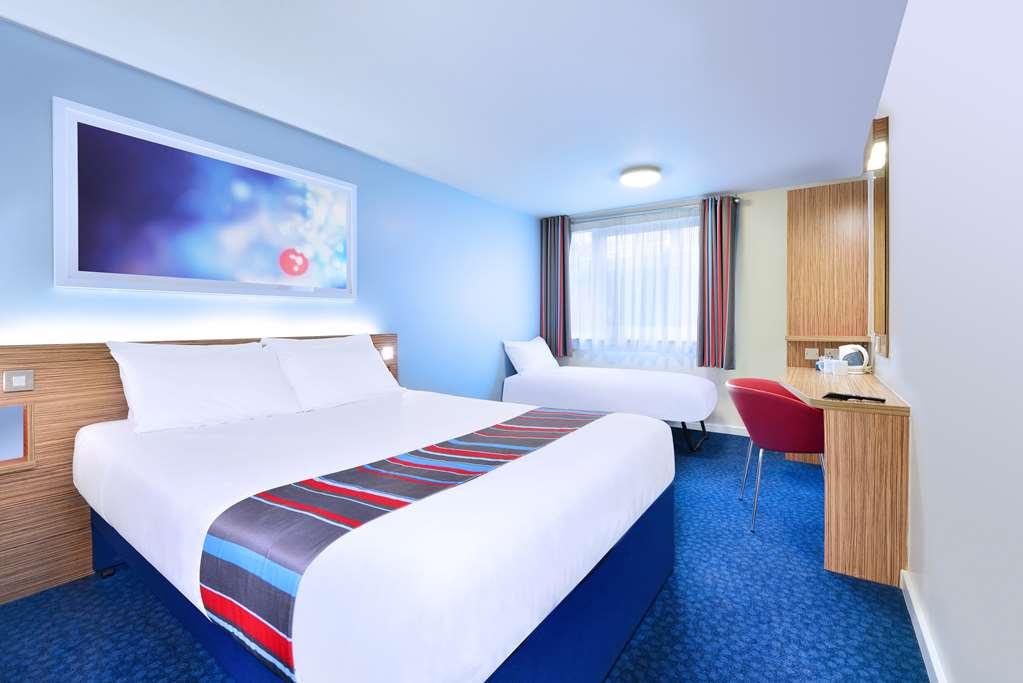 Travelodge Kew Bridge Londen Kamer foto